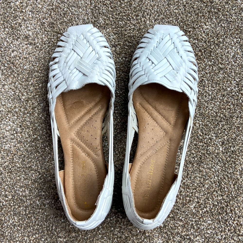 Naturalizer White Leather Huaraches - Worn Once